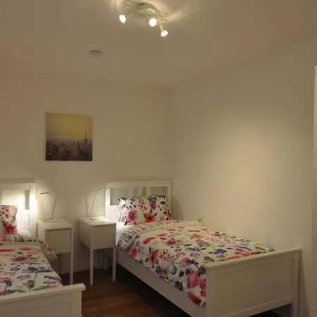 Appartementhaus Flori * ティメンドルファー・シュトラント